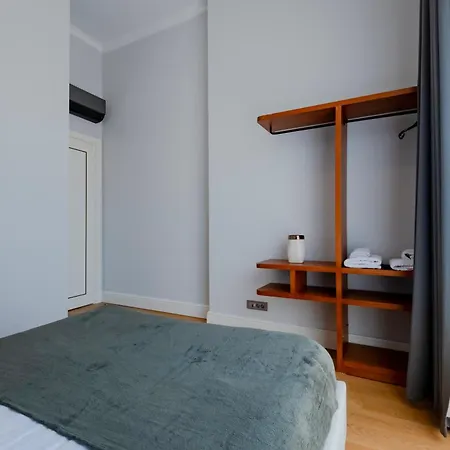 Apartamento 3-bedroom Spacious - - New Duplex With 2 Bathrooms Estambul